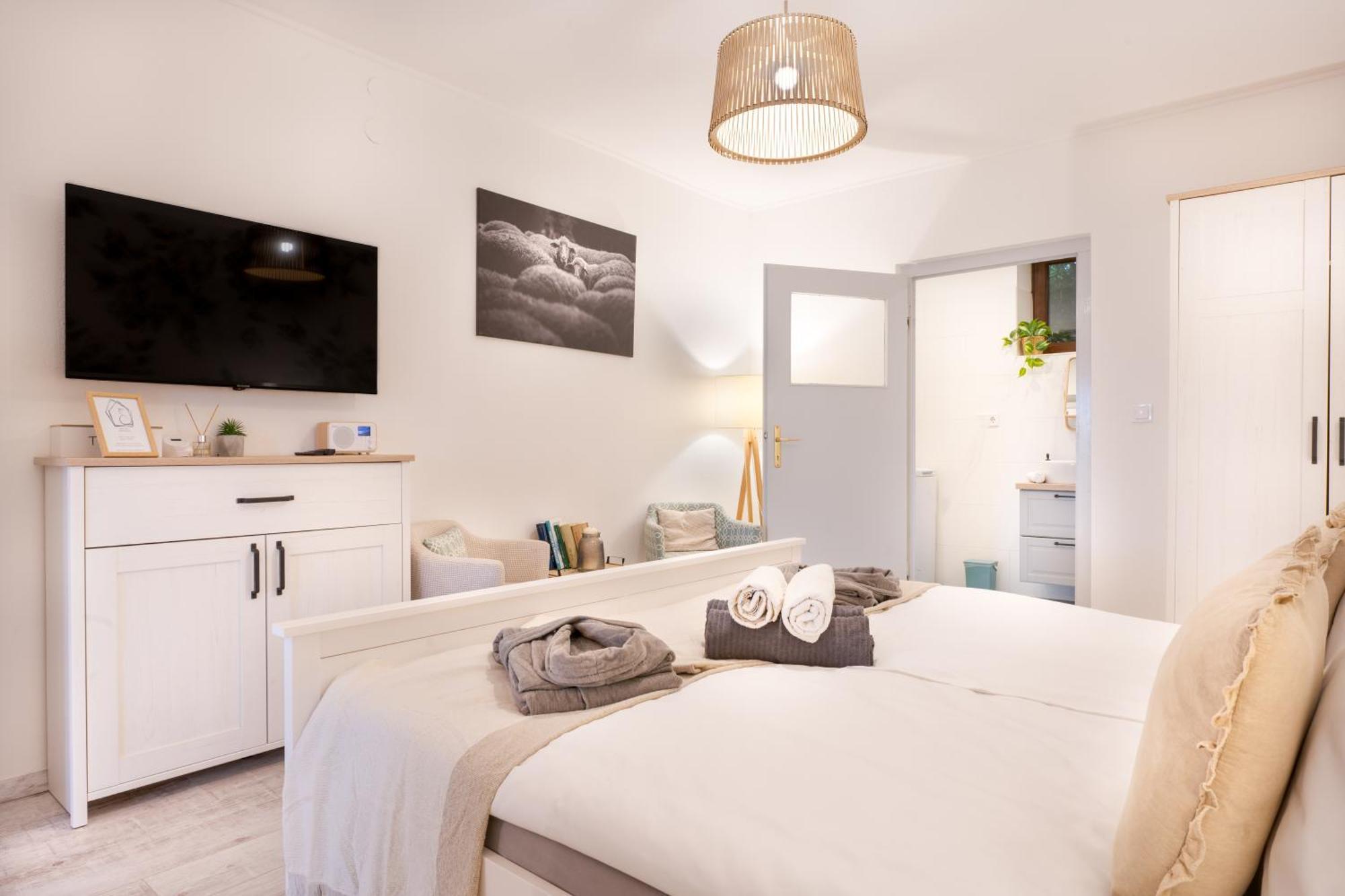 Natura Apartman Tiszafüred Habitación foto